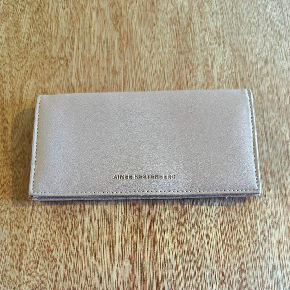 Aimee Kestenberg Beige Leather Bifold Wallet w/ Zipper Pocket & Card Slots